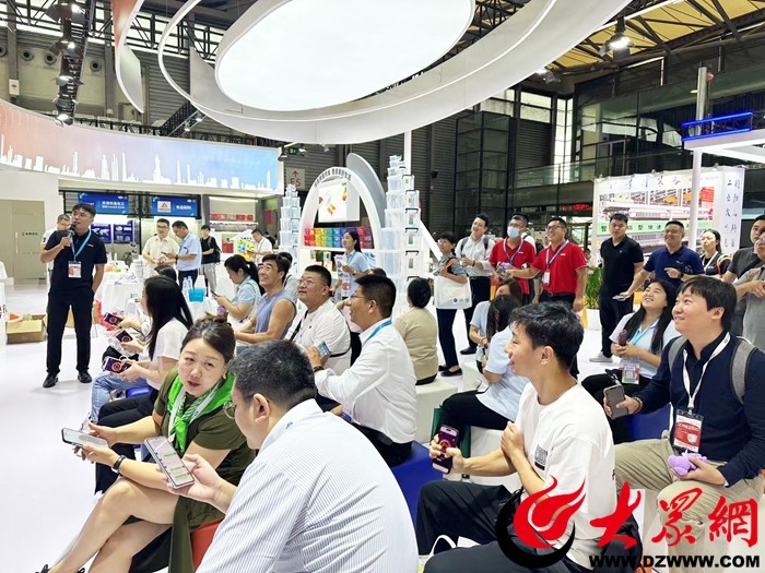 赋能美好生活引领绿色未来 东明石化闪耀2024中国国际化工展_菏泽新闻_大众网(图2)